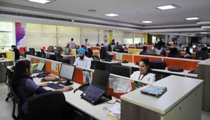 SAMS IT Office - Team at Work